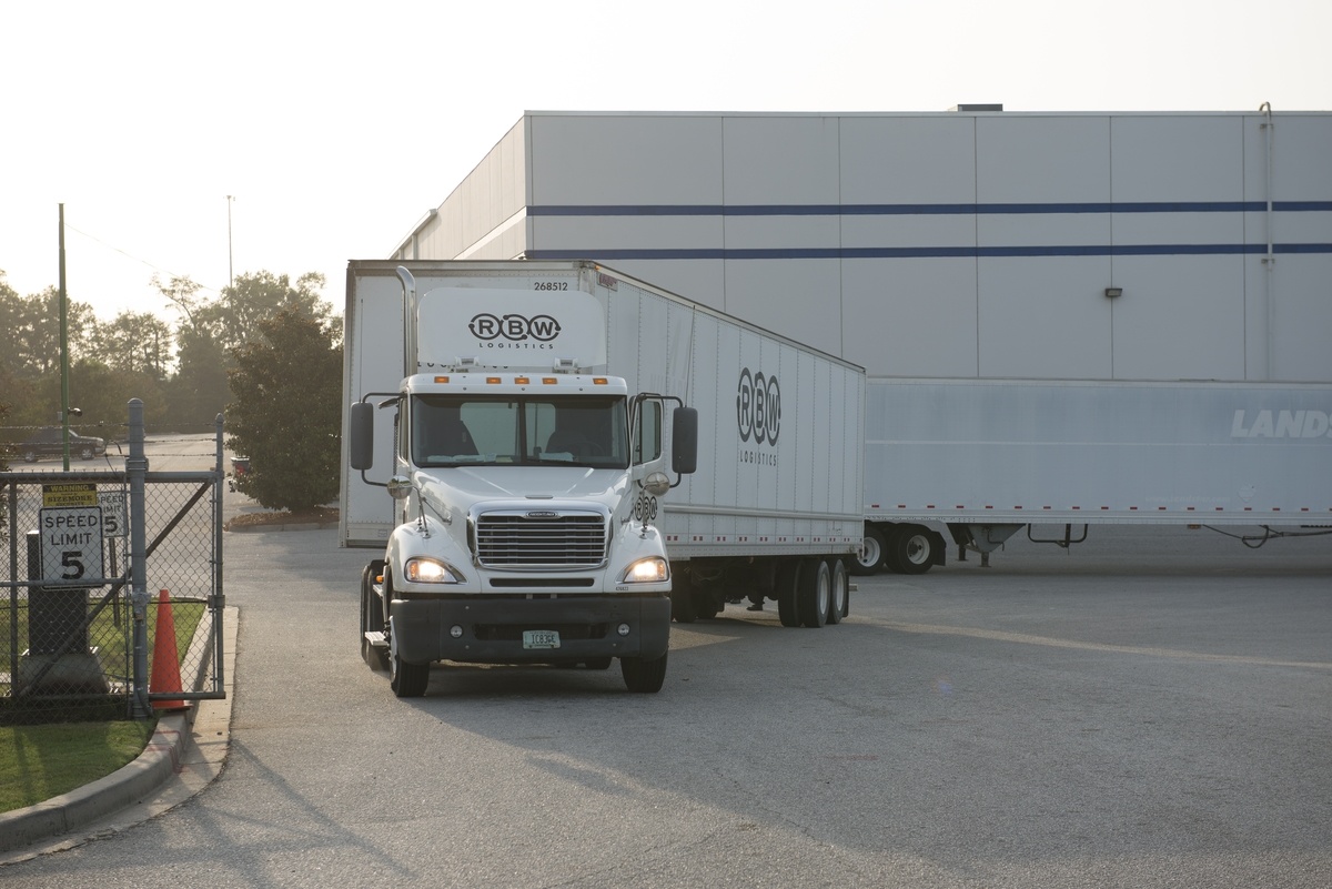 RBW_Logistics_15-83741.jpg