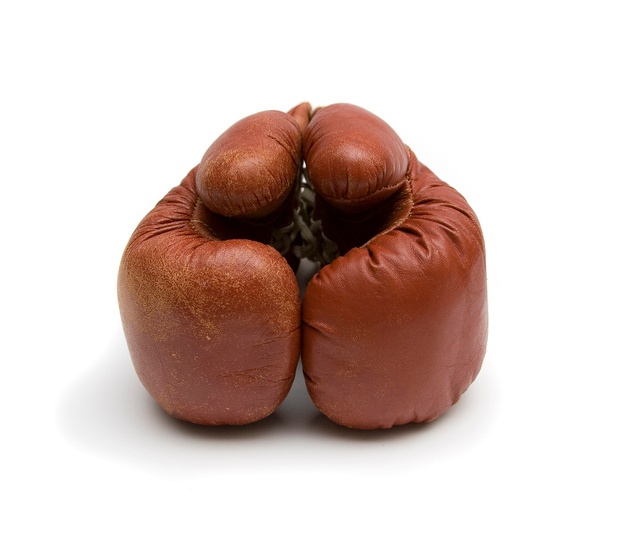 boxing-gloves-1431390-639x537.jpg